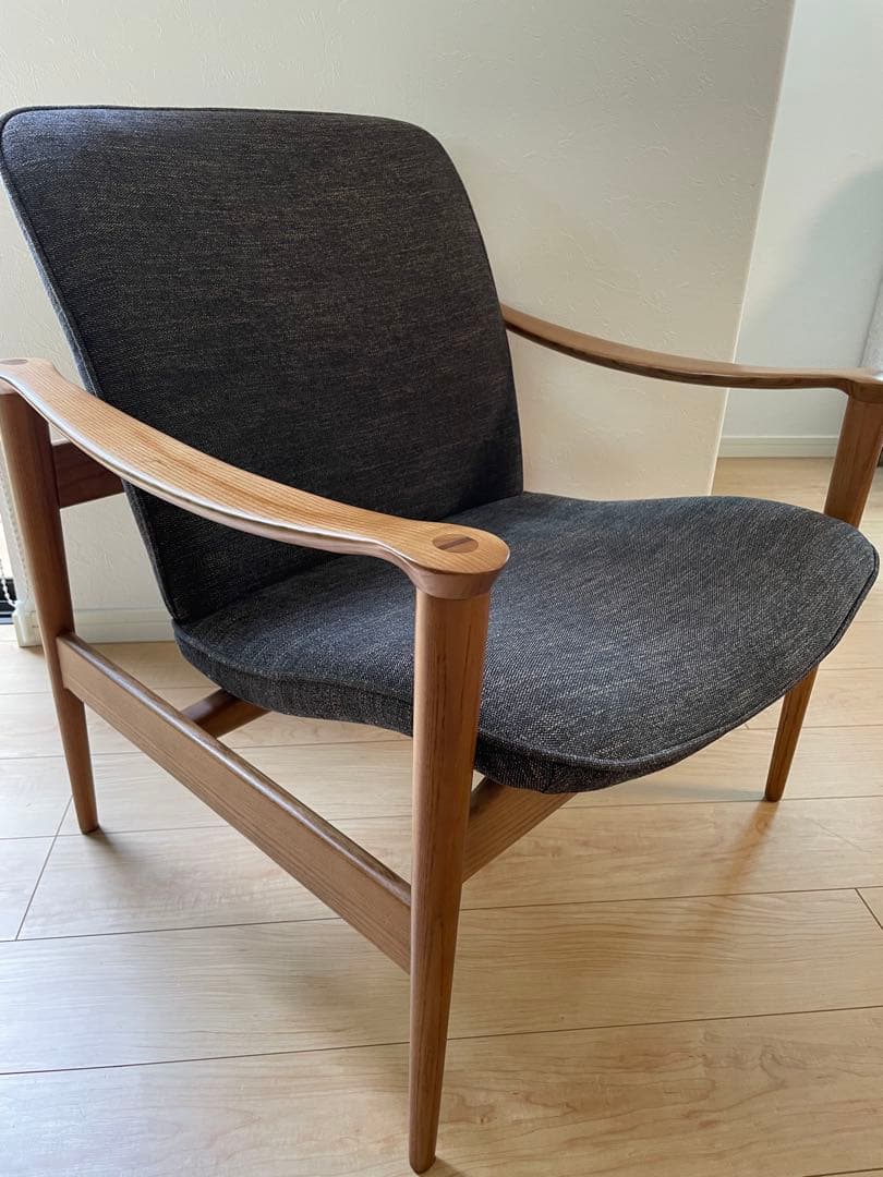 アームチェア(1人掛け椅子) 北欧風アームチェア ダークグレー