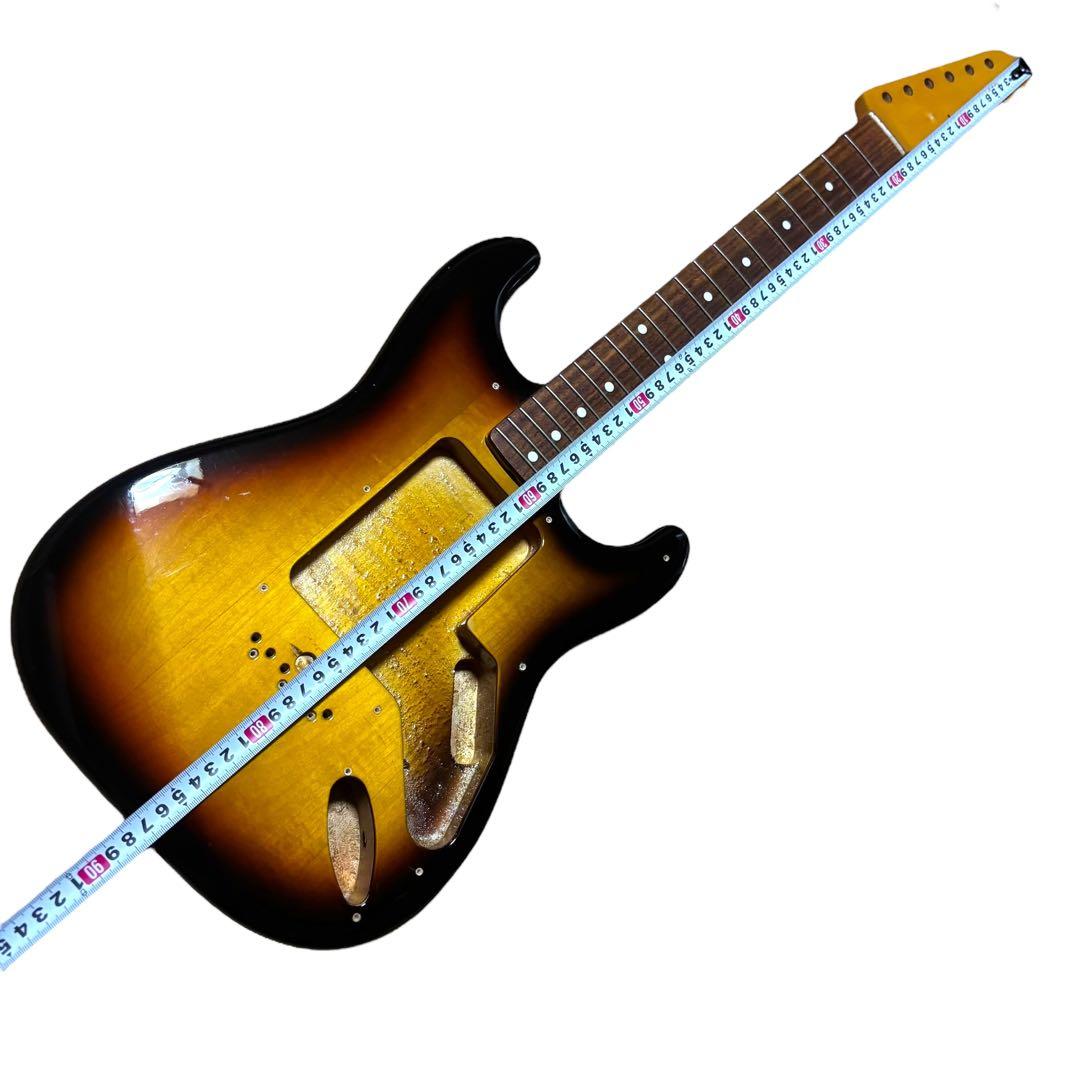 Fender MADE IN JAPAN 小型 ストラト ST62-SS