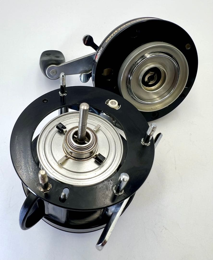 ABU 4600C UC CONCEPT ULTRA CAST ブラック!