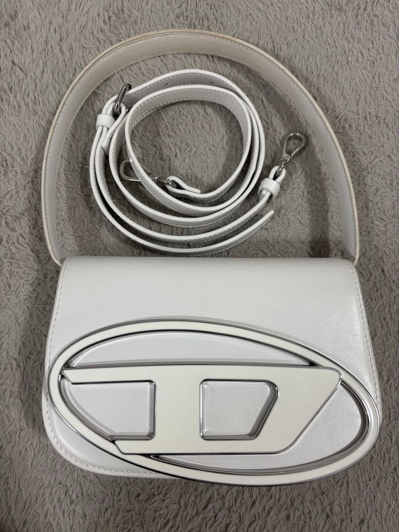 DIESEL レザークロスボディバッグ　1dr