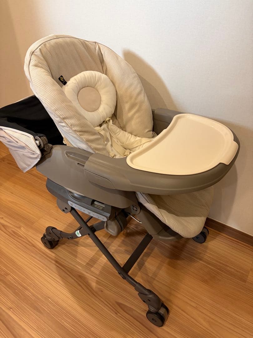 【コンビ】電動ハイローチェア ネムリラ BEDi Long ［ミルキーベージュ］