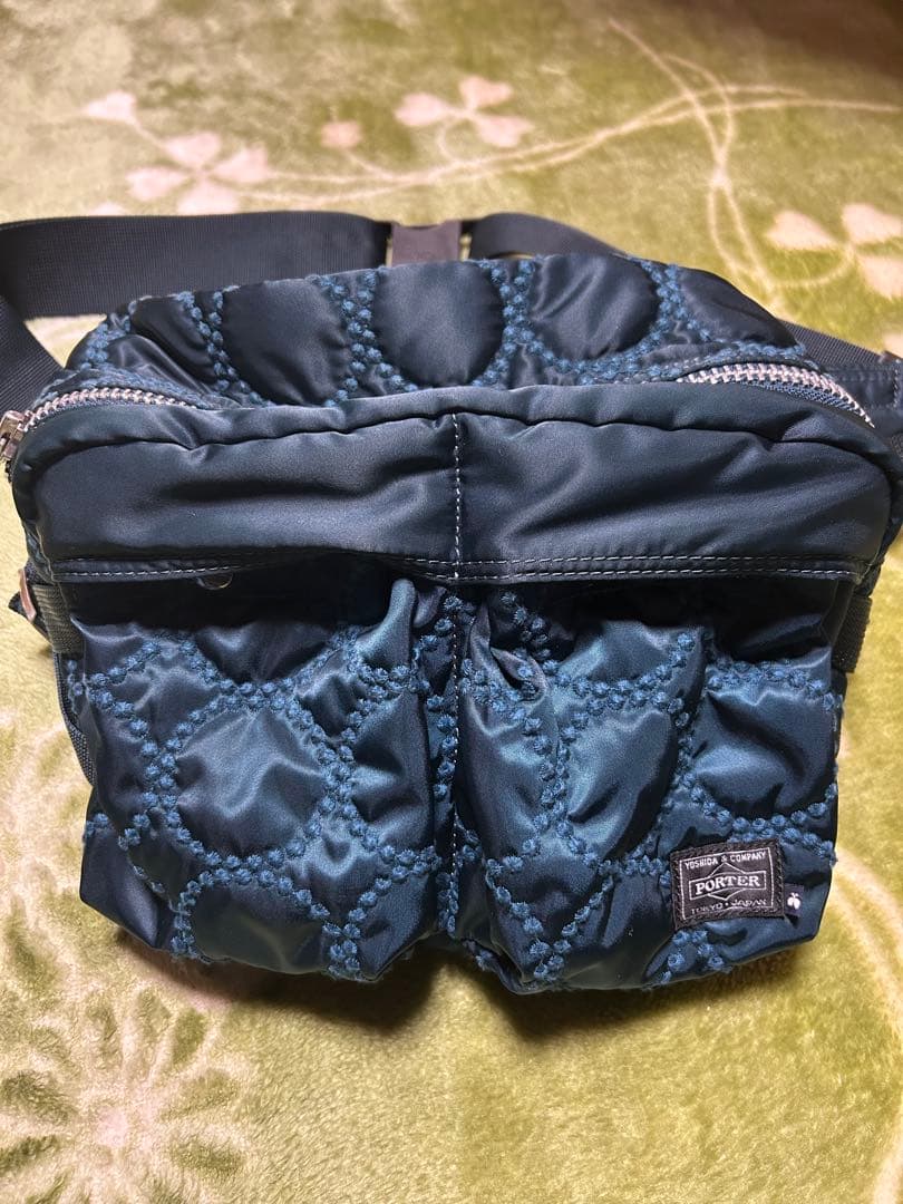 およね　美品ミナペルホネン PORTER ウエストバッグ　ネイビー