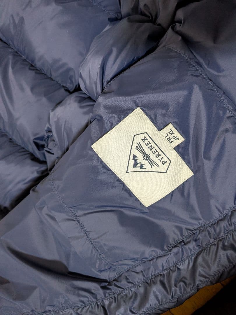 PYRENEX ネイビー ダウンジャケット