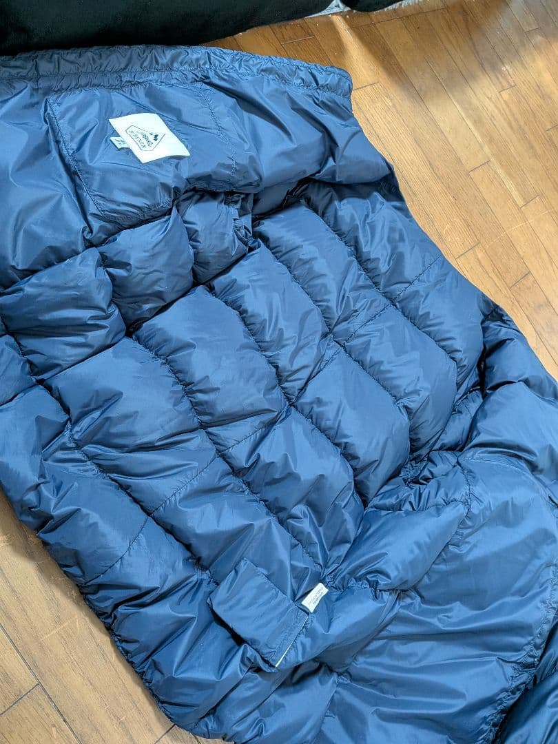 PYRENEX ネイビー ダウンジャケット