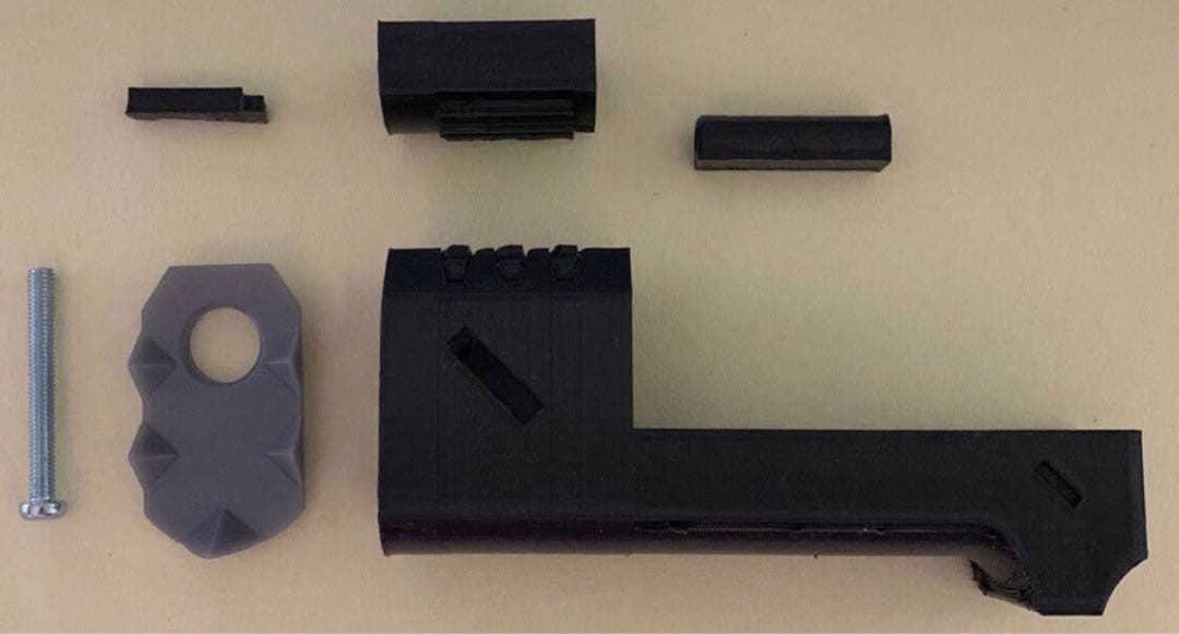 リコリスリコイル 【ストライクヘッド】デトニクス 東京マルイ ガスガン 銃