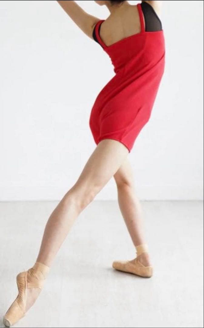 新品　Rubia Wear　ルビアウェア　ロンパー　ウォームアップ　M　赤