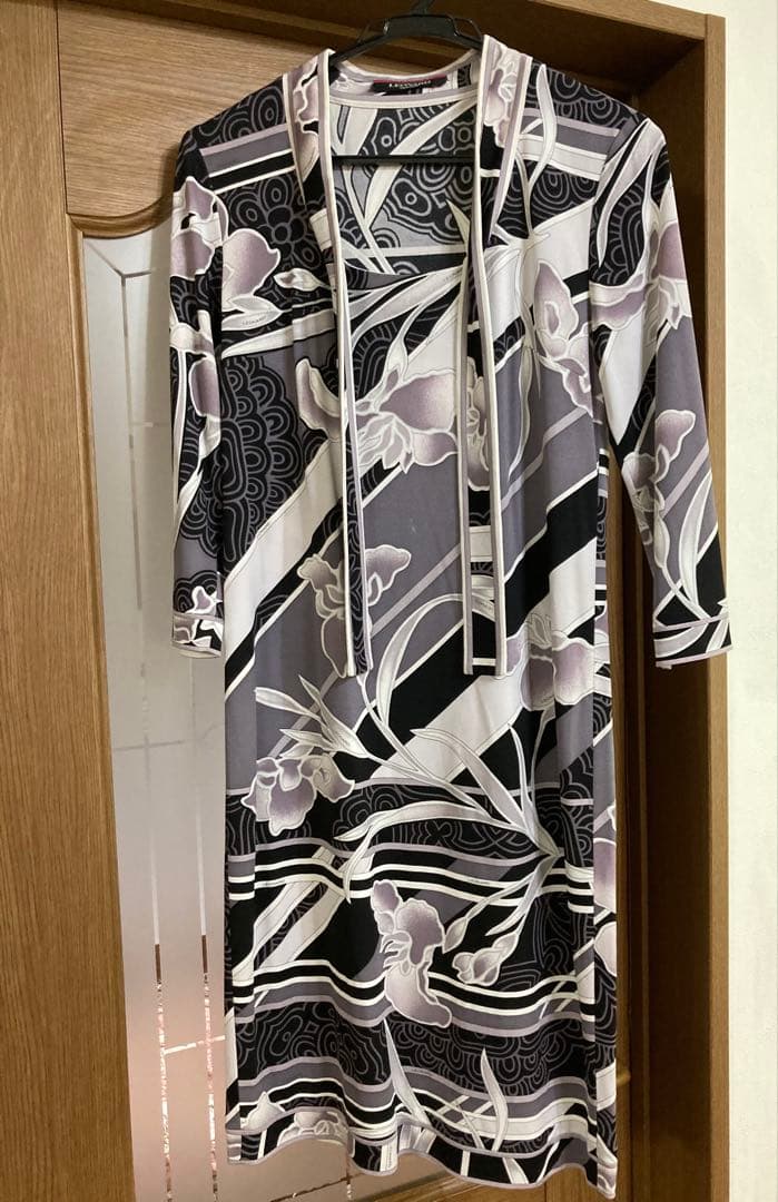 レオナール　ボウタイ　七分袖 ワンピース 日本製