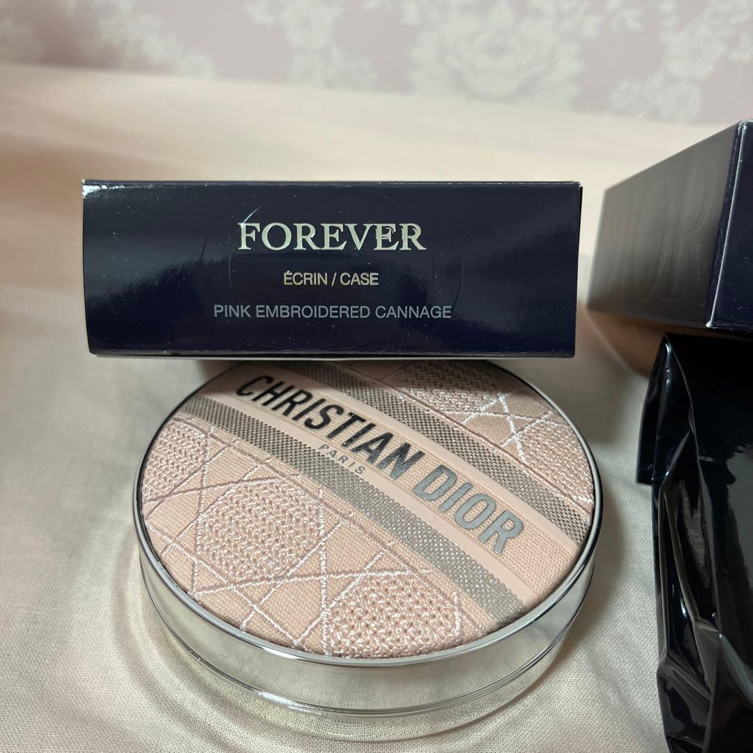 Diorディオールスキングロウクッションファンデ新品未開封ケースセット