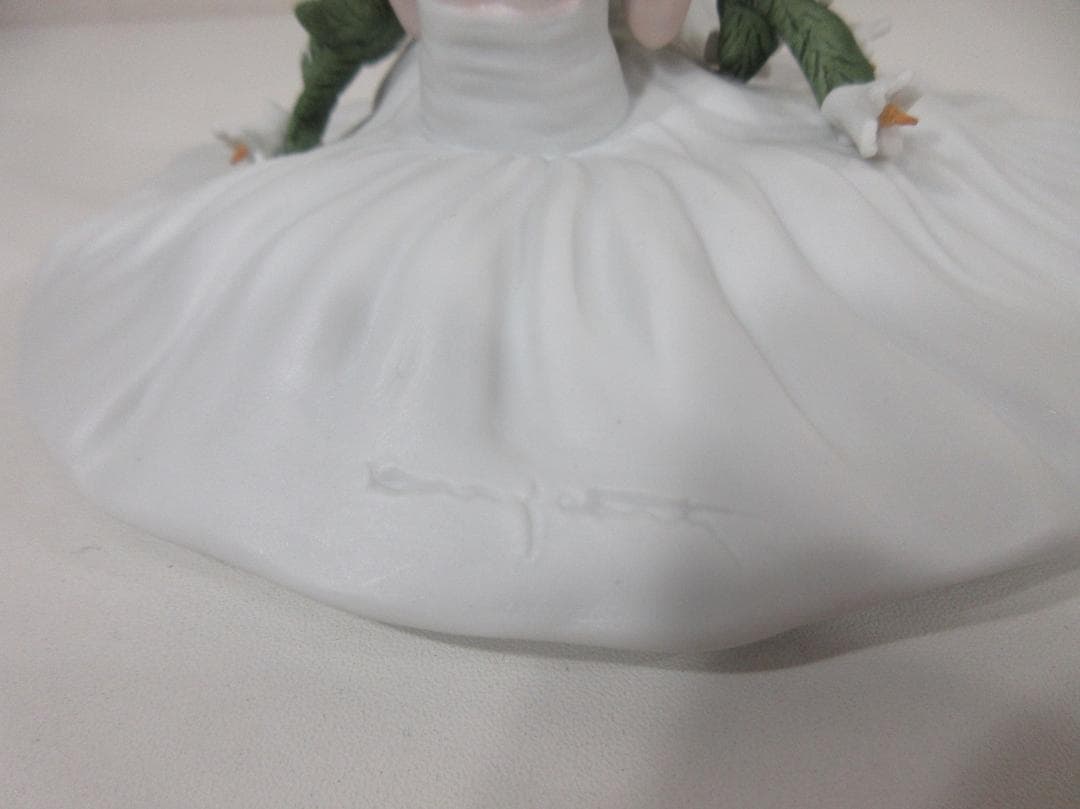 0907W ルイ・イカール リリー 磁器 フィギュア 欠けあり