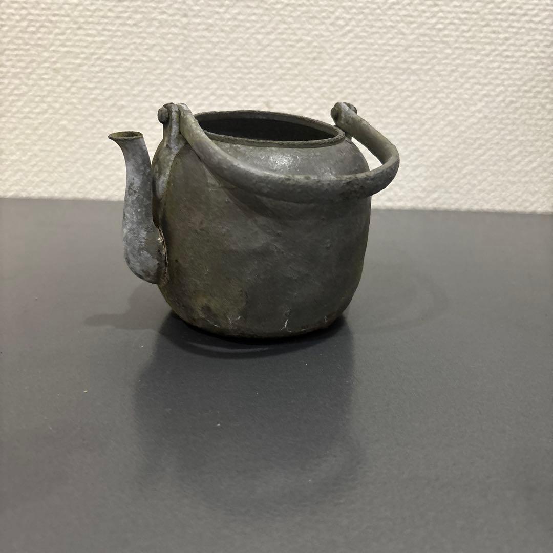 伝統的な青銅　ヤカン　やかん