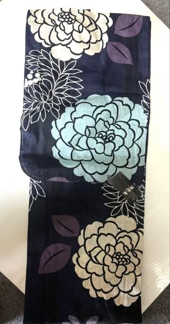 か*ん様 週末限定　撫松庵　花柄 浴衣 紺色　未使用　タグ　しつけ付き