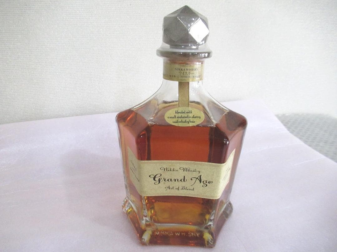 NIKKA Grand Age ニッカ グランドエイジ 660ml/45%　古酒
