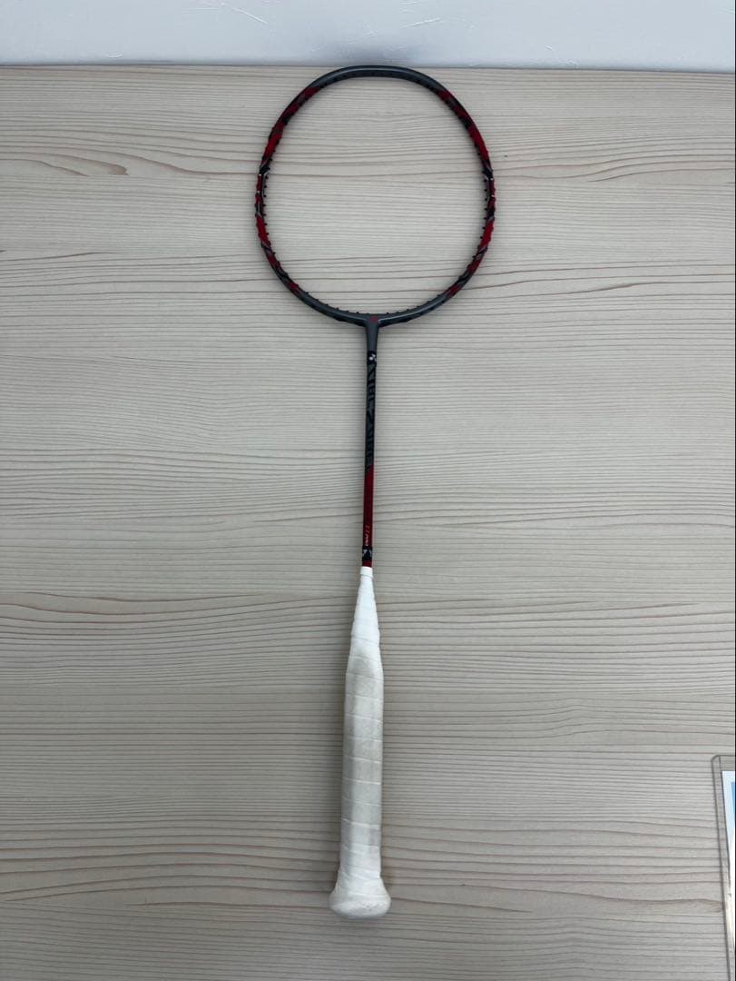 ヨネックスバドミントンラケット アークセーバー11プロ