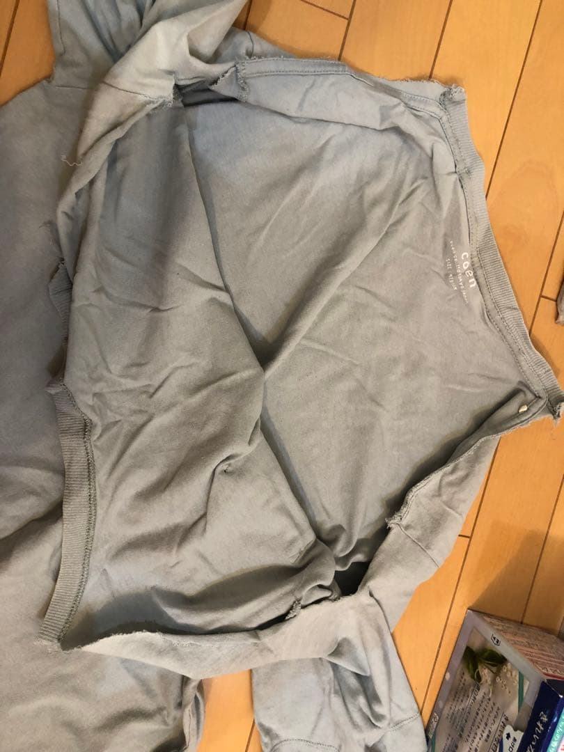 癇癪持ち父親にブチ破られた俺のTシャツ