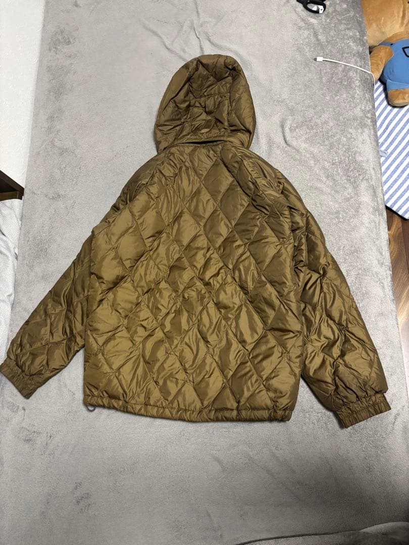 Columbia ダウンジャケット　キルティング　puffer ダイヤモンド