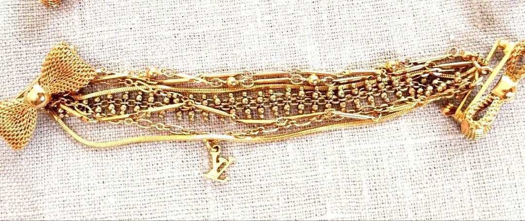 ☆レア品☆LOUIS VUITTON ブローチ リボン　②