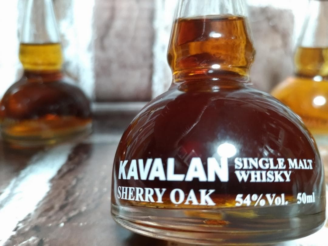 ☆KAVALANポットスチル型　ミニチュアボトルギフトセット☆