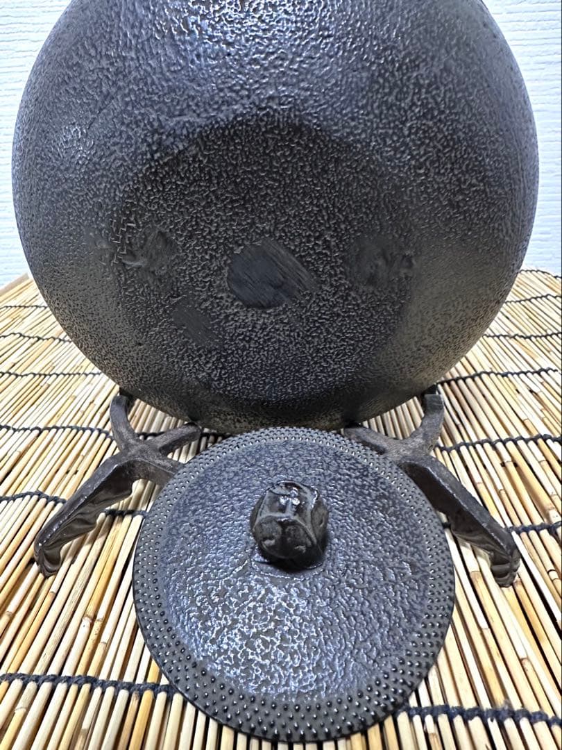 デッドコンディション、付属品付　南部金狐堂　１５型算玉形　南部鉄瓶　南部鉄器