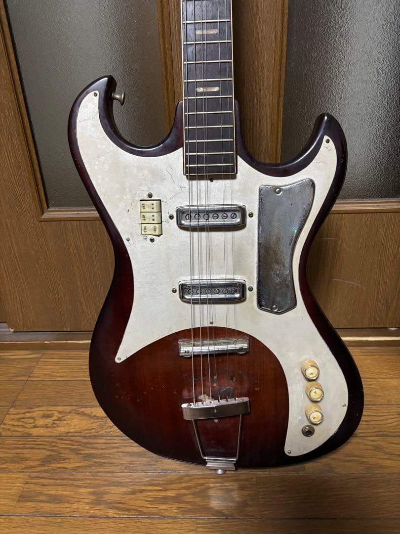 濱*一様 KAWAI SD-2W ビザールギター好き　に！