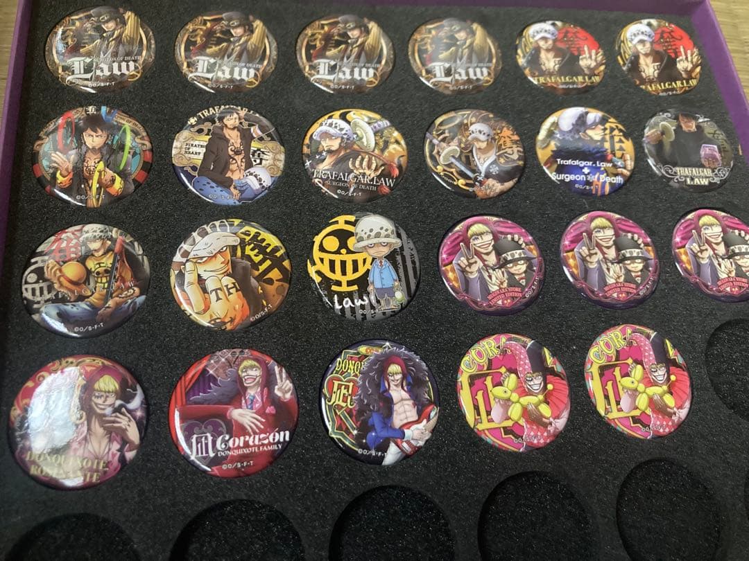 ワンピース 輩缶バッジ トラファルガー・ロー コラソン まとめ売り
