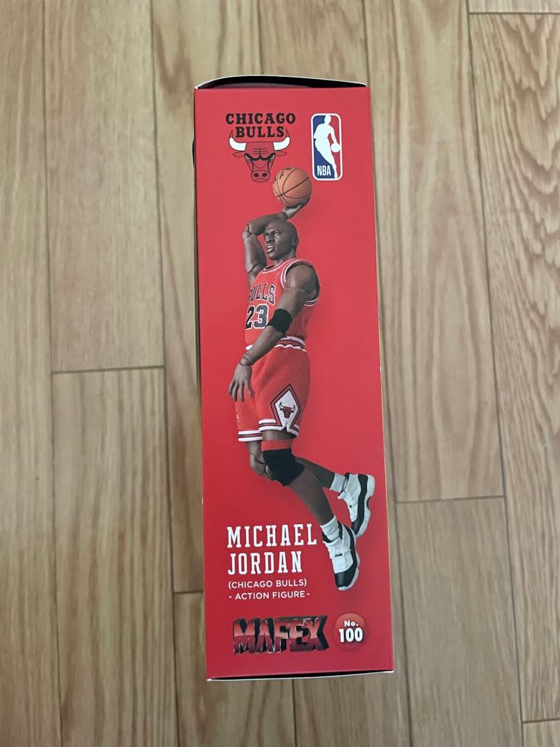 MAFEX NBA マイケルジョーダン JORDAN CHICAGO フィギュア