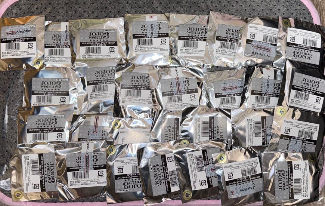 ジョジョワールド 3 ジョルノ・ジョバァーナ グリッター缶バッジ*29枚