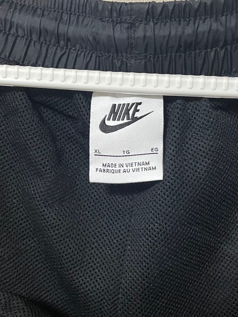 NIKE ナイキ　ナイロン　セットアップ