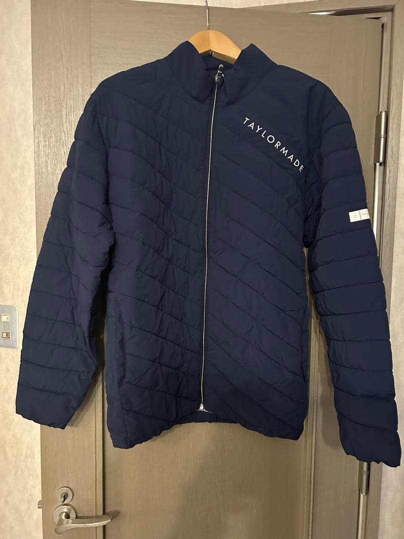 半額以下　テーラーメイド ダウンジャケット