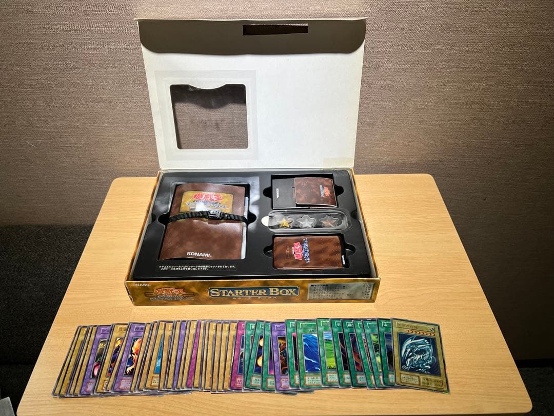 遊戯王　初期引退品　ブルーアイズホワイトドラゴン