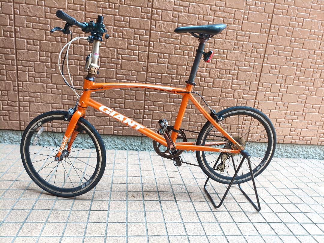 愛知県名古屋市近郊のみのお取引　GIANT IDIOM　難あり