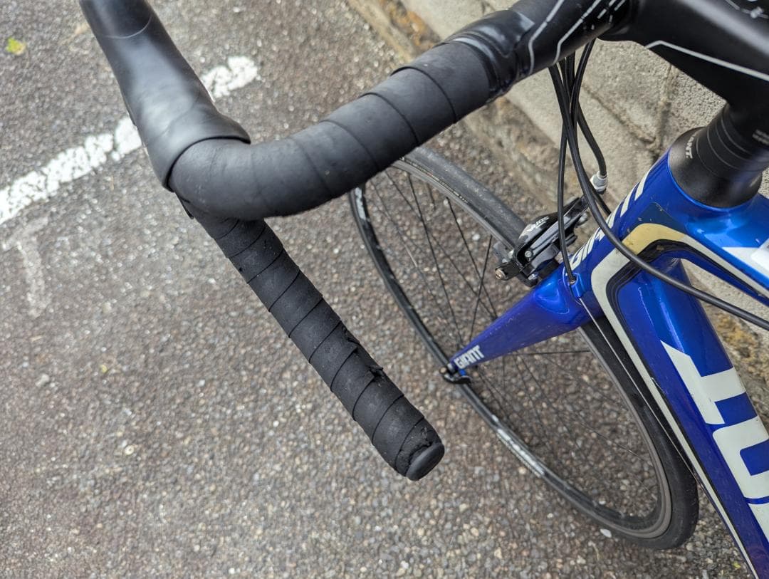 z*0様 300円スタート売切り！GIANT TCR　SORA 2✕9速 Mサイ