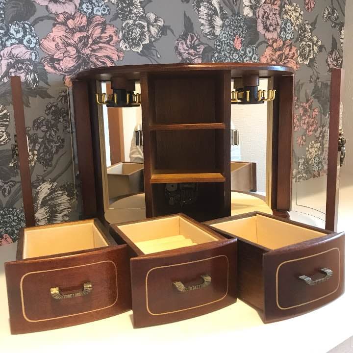 【新品】ビンテージ アクセサリーケース