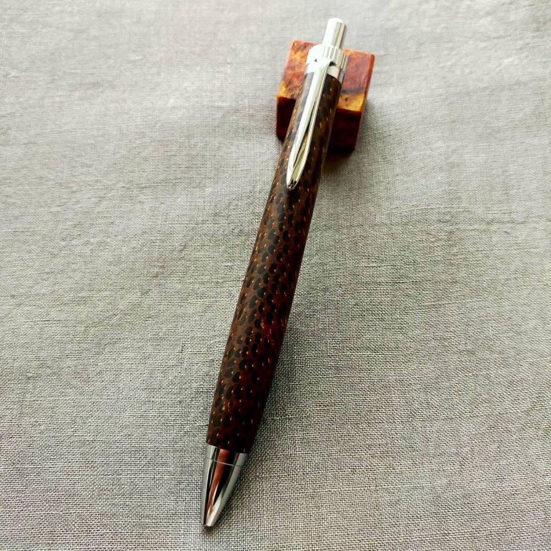 クジャクヤシ　ハンドメイド　木軸ボールペン　G2　天然木　シルバー