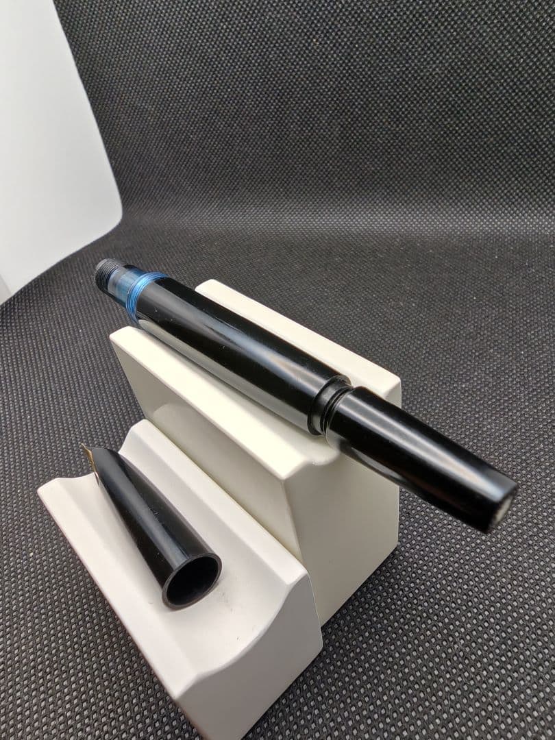 モンブラン　MONTBLANC 　万年筆　NO32 ペン先14K　難あり