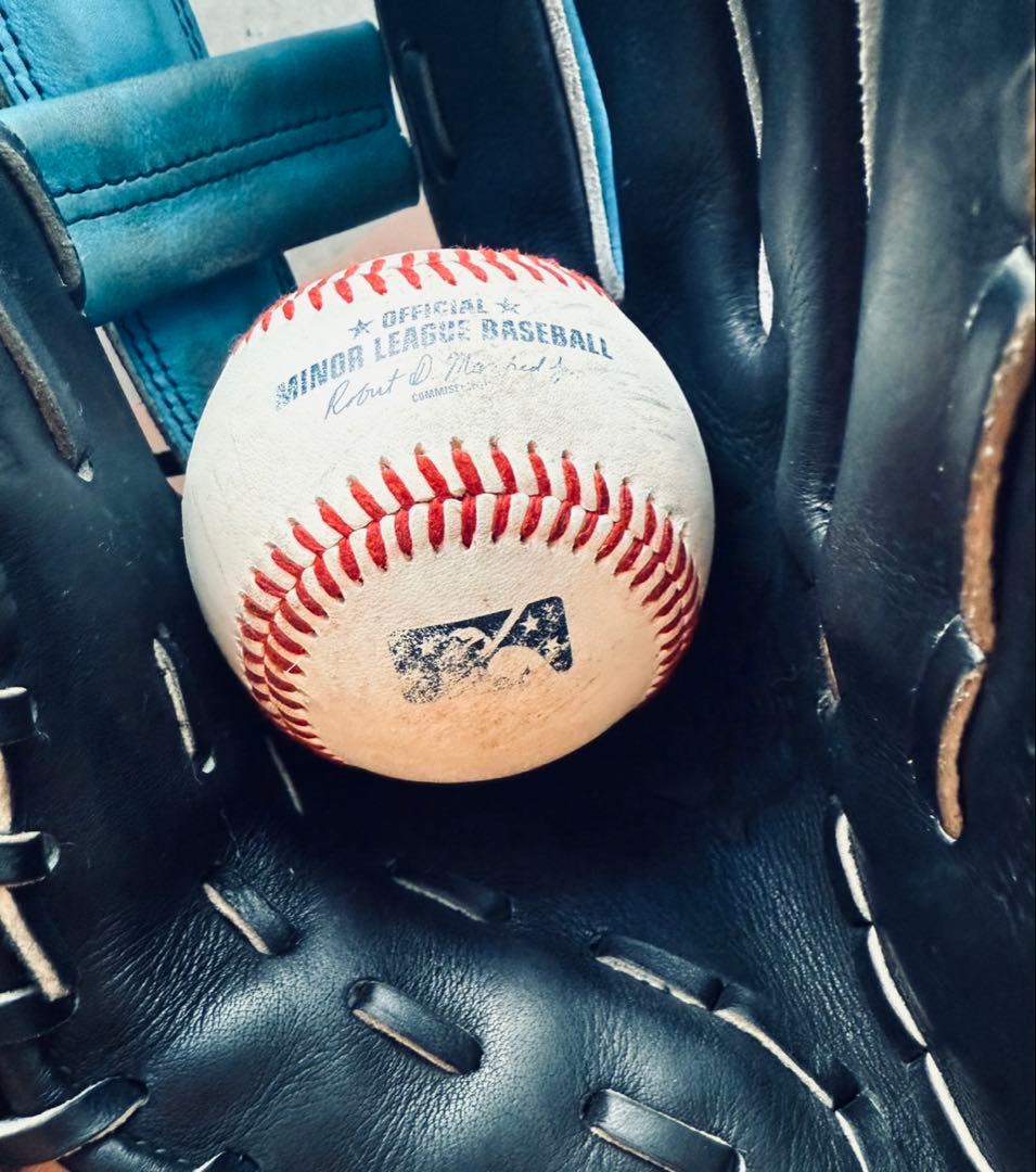 筋*ン様 ミズノプロ （Mizuno Pro）硬式内野手用 グラブ 黒×水色　波