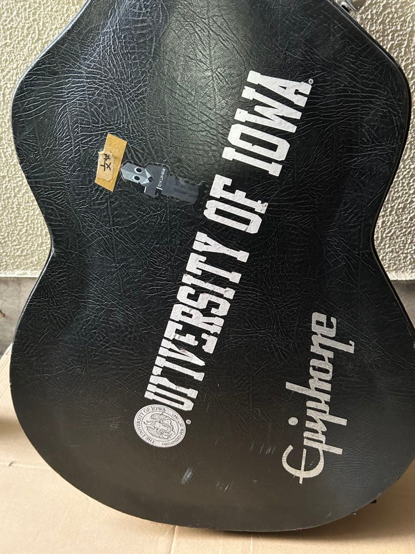 Epiphone Riviera セミアコースティックエレキギター　ハードケース