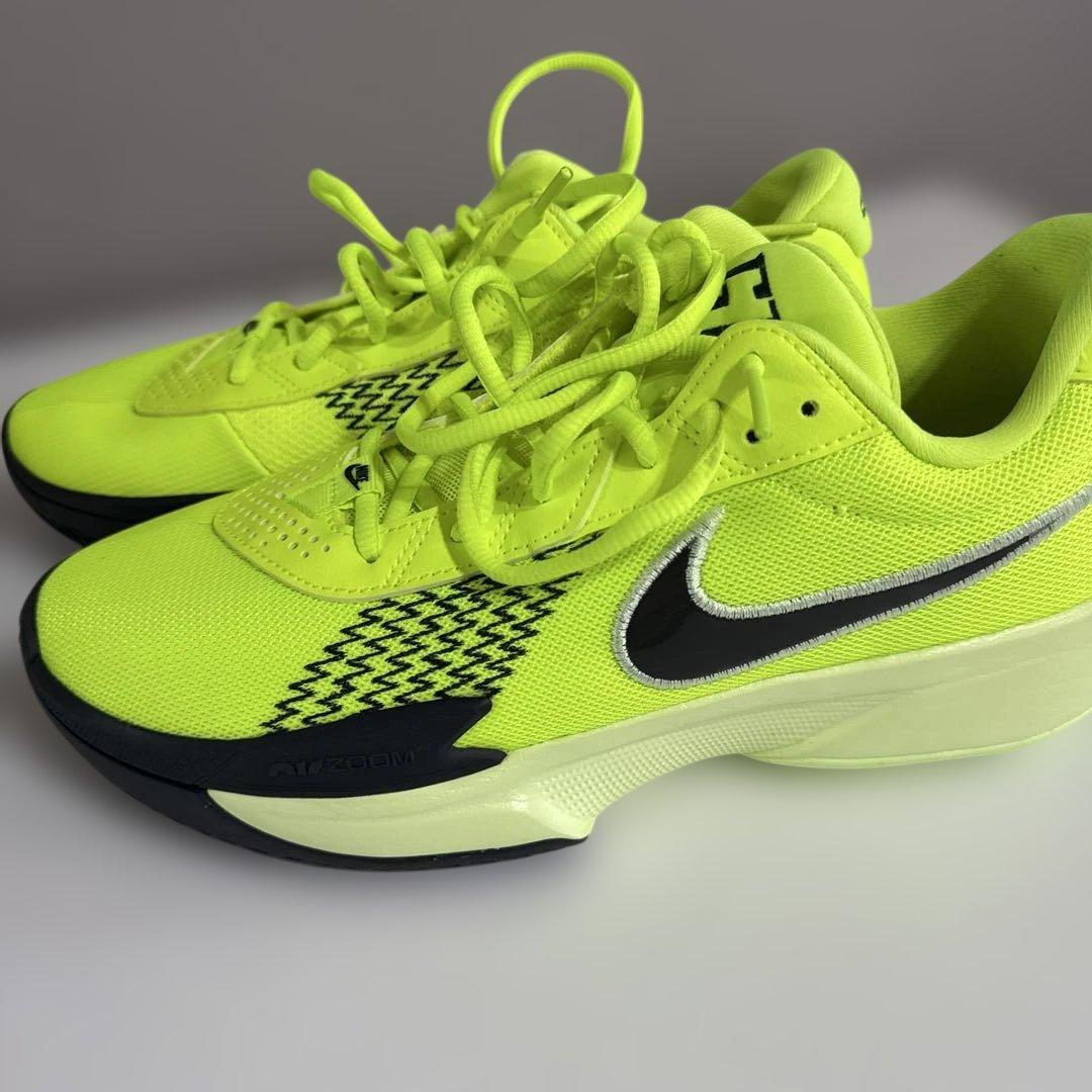 Nike バスケットボールシューズ 001 蛍光イエロー