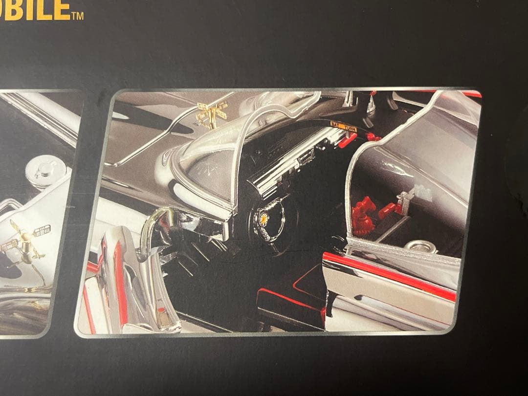 価格変更1/18 マテル バットモービルTVシリーズ1966 クローム 未開封品