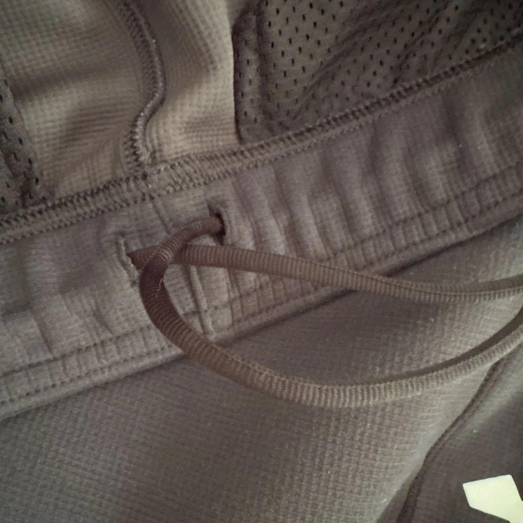 アディダス　Z.N.E. 上下　セットアップ　完売品　訳あり　最近のモデル