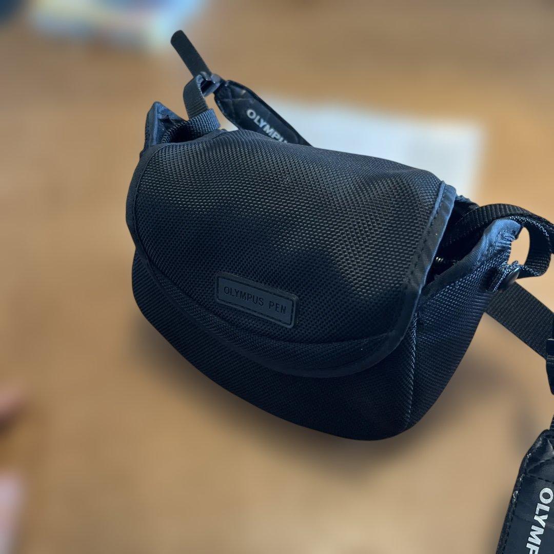 OLYMPUS ミラーレス一眼 ダブルレンズ　E-PL3