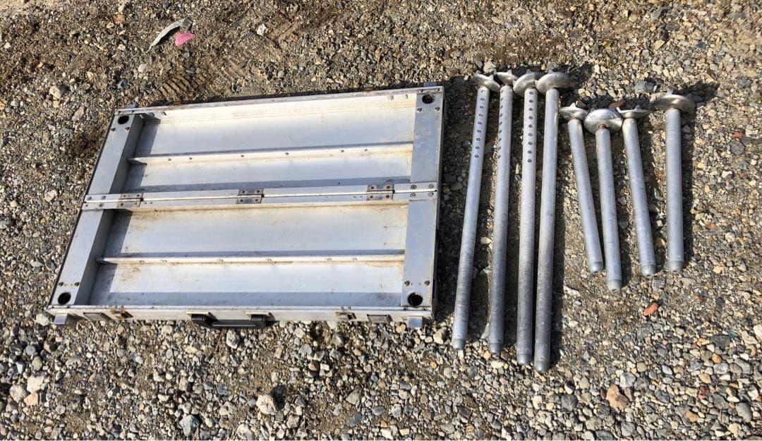 折りたたみテーブル アルミ製アウトドア、キャンプ、釣台(B35)