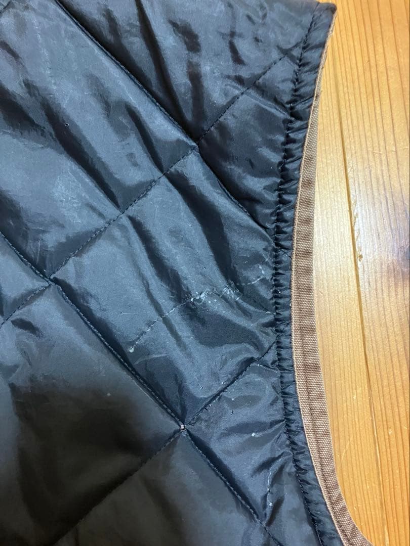 カーハート　ダックベスト　usa製　フェード　ボロ　ダークブラウン　中綿