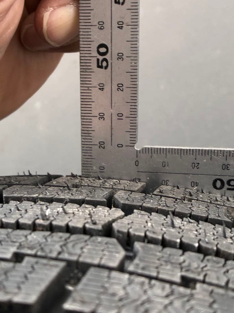 週末セール‼️　スタッドレスタイヤ　175/65R15 ホイール付きセット②