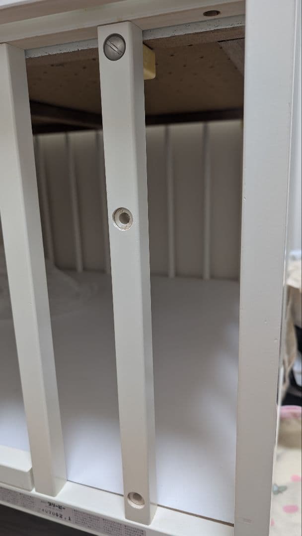 //断捨離中//ホワイト木製ベビーベッド　安全ロック付き（ランデブー）