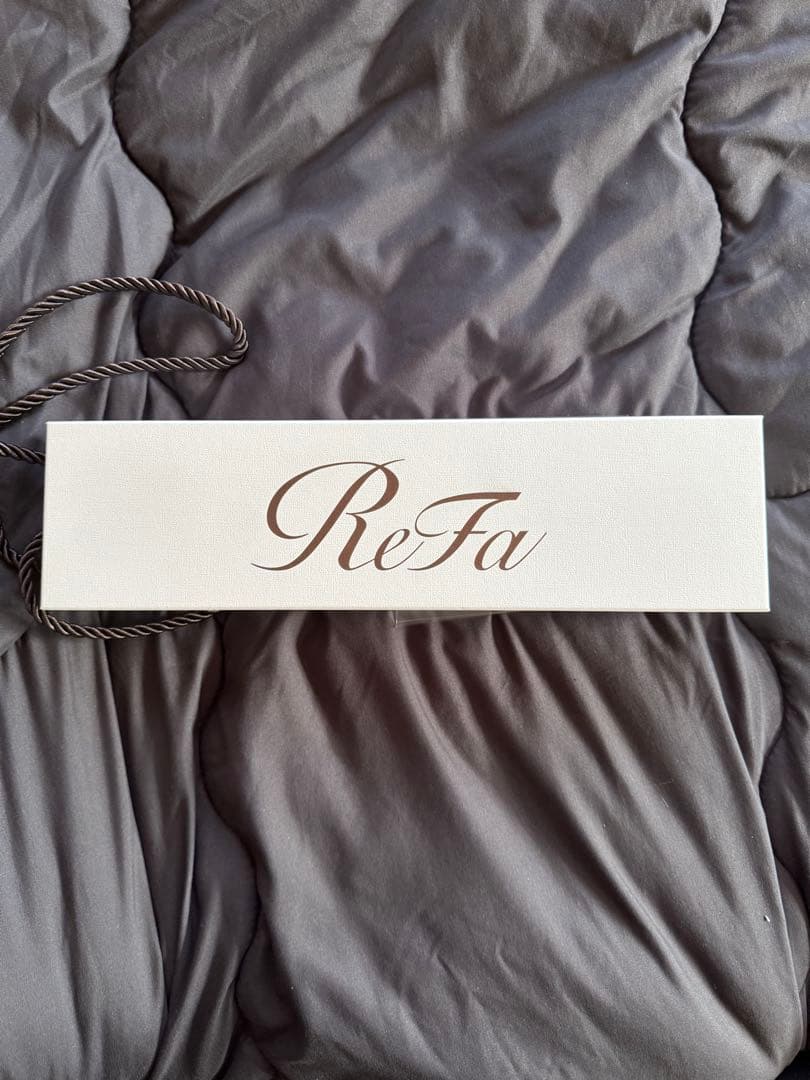 新品　ReFa ストレートアイロン プロ　リファ　ホワイト
