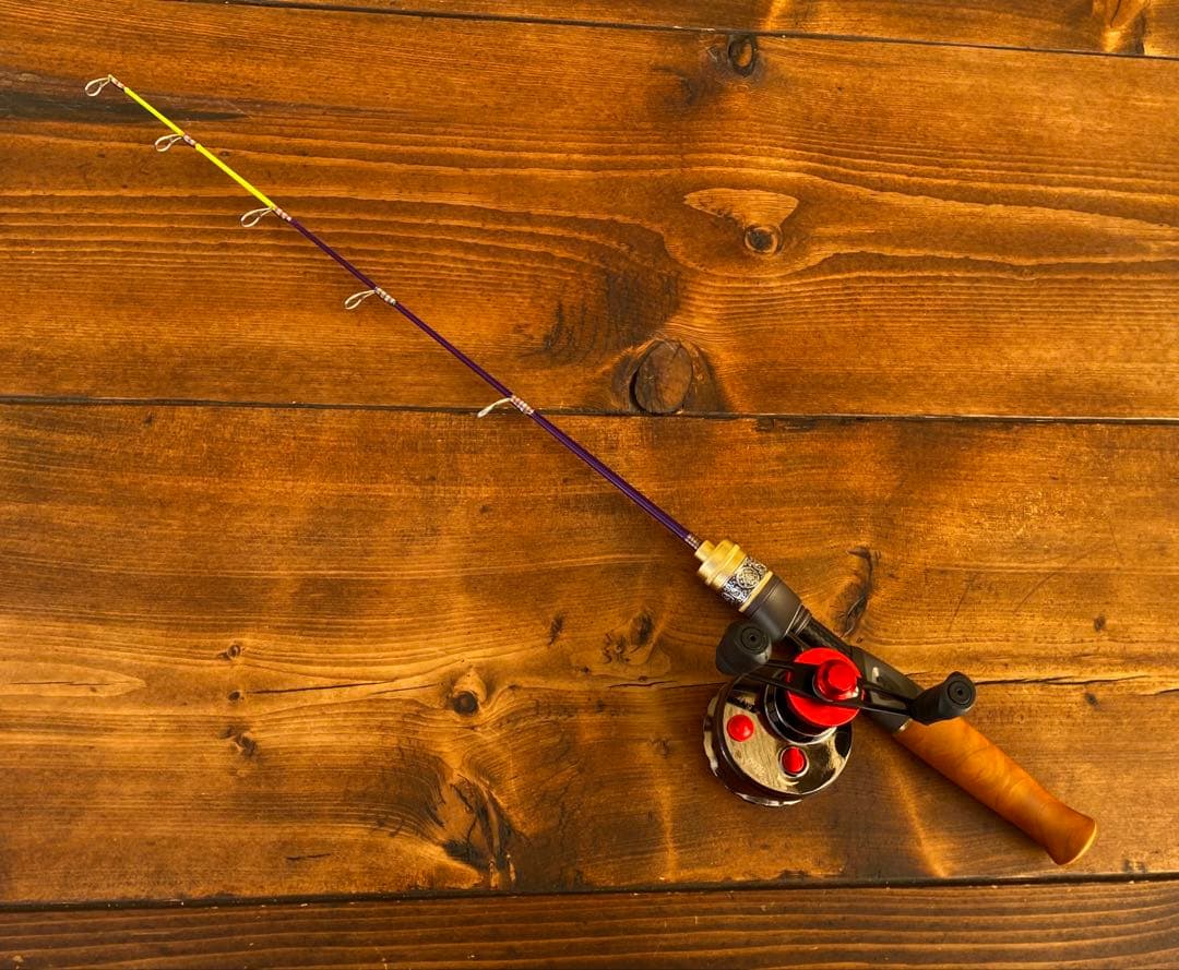 穴釣りセット　アイスフィッシング　穴釣りロッド　天然木グリップ　　タイコリール