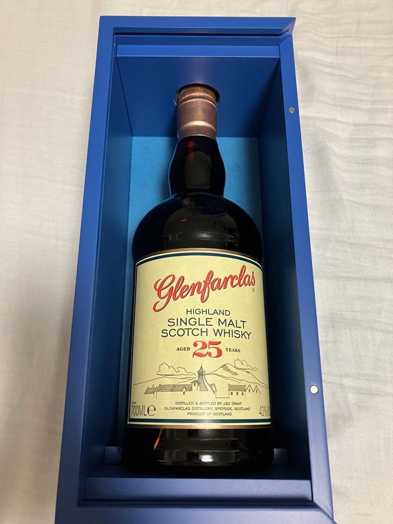 Glenfarclas 25年 シングルモルトウイスキー 700ml￼木箱入り