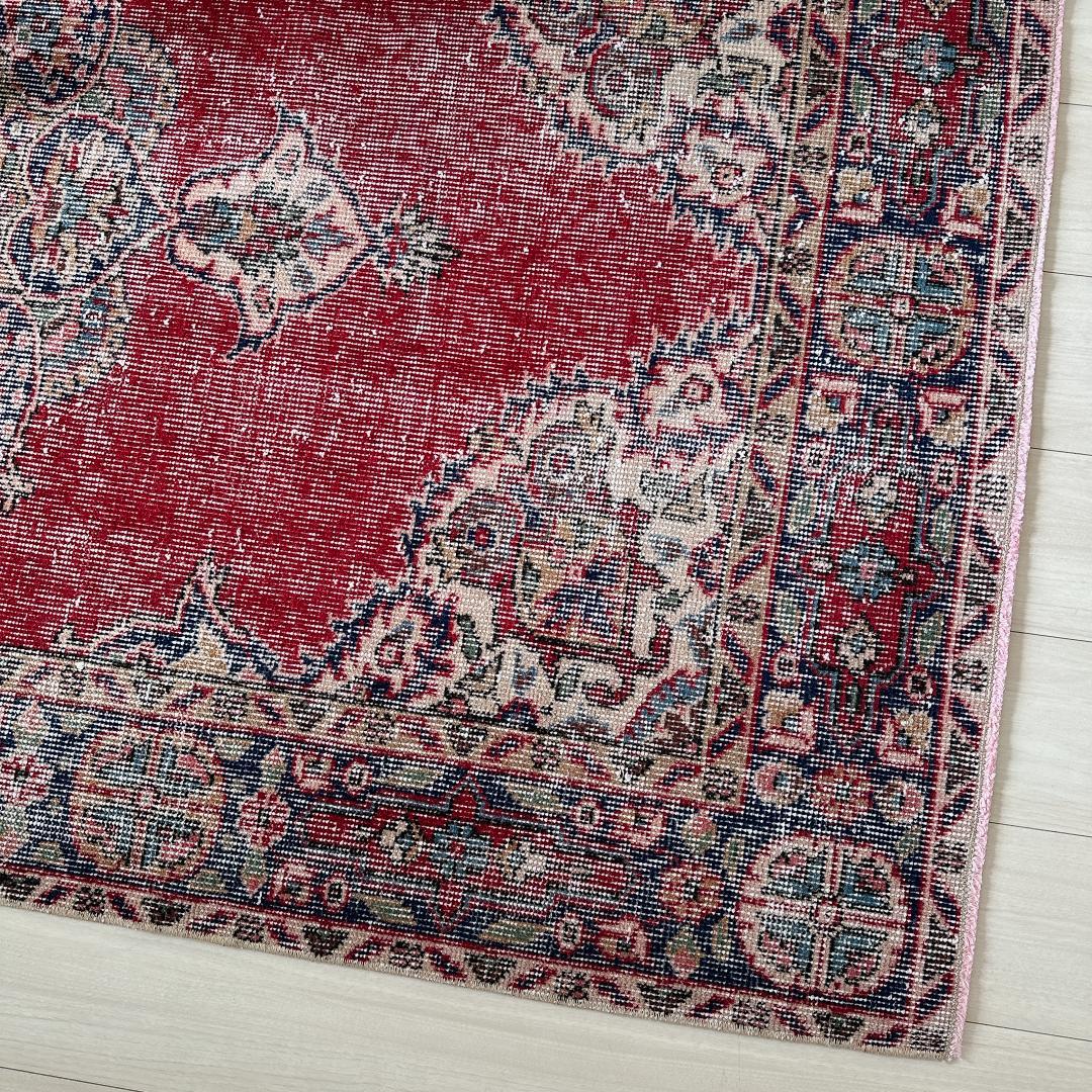 トルコヴィンテージラグ A61 レア レッド ネイビー ブルー グリーン