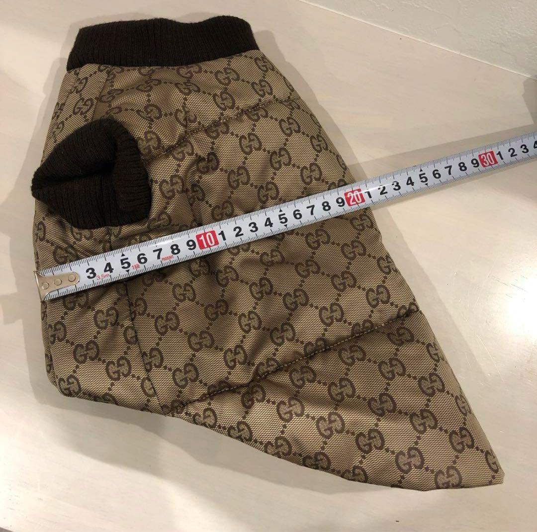 【れにゃぷさん専用】GUCCI 犬服　ダウン中綿