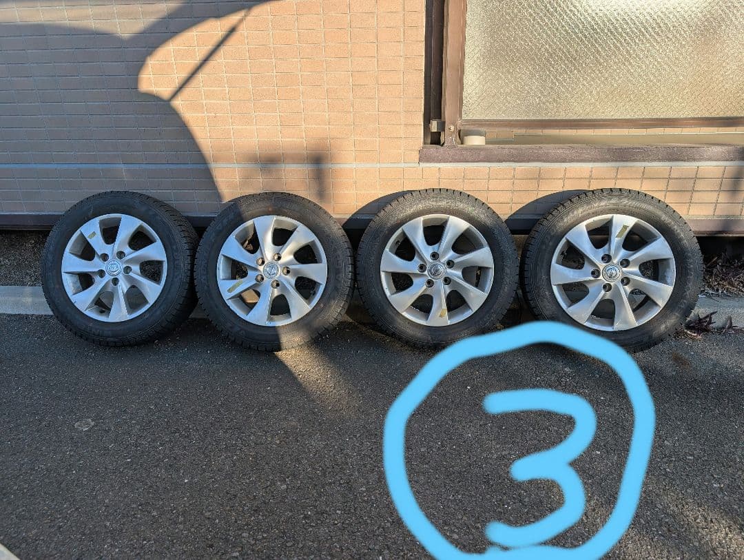 彩鯉　195/60/16スタッドレスタイヤ1本③ナット付き